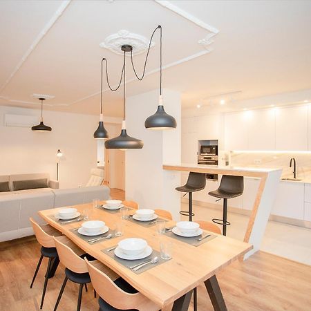 Liiiving In Porto - Modern Design Home Exterior photo